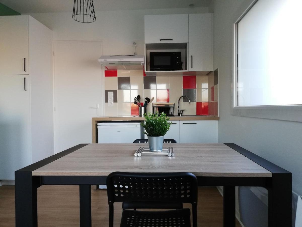 Studios Les 3 Eclats Сен-Лоран-сюр-Севр Екстер'єр фото